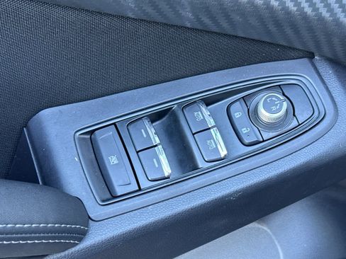 Certified 2024 Subaru Ascent Premium w/ Convenience Package image 12