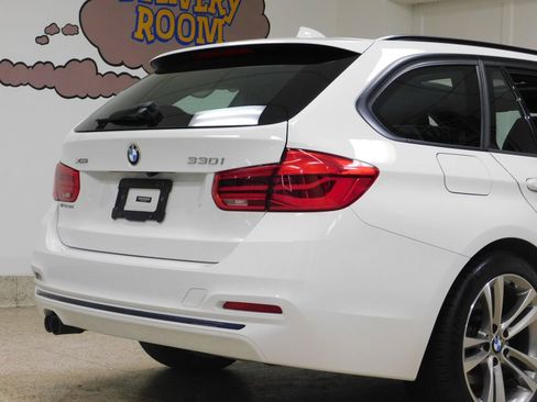 Used 2019 BMW 330i xDrive Wagon AWD/4WD image 84