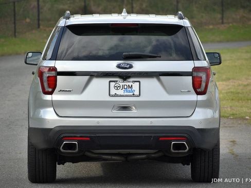 Used 2017 Ford Explorer Sport AWD/4WD image 6