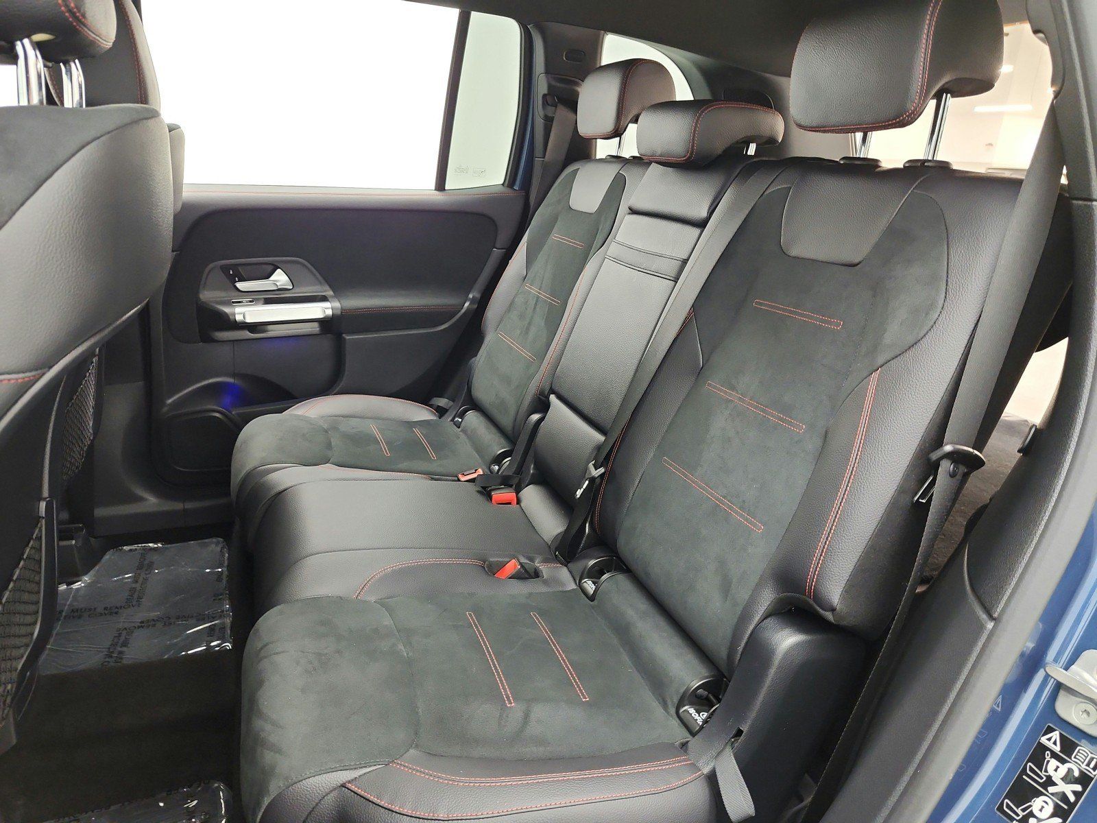 Used 2023 Mercedes-Benz GLB 250 image 13