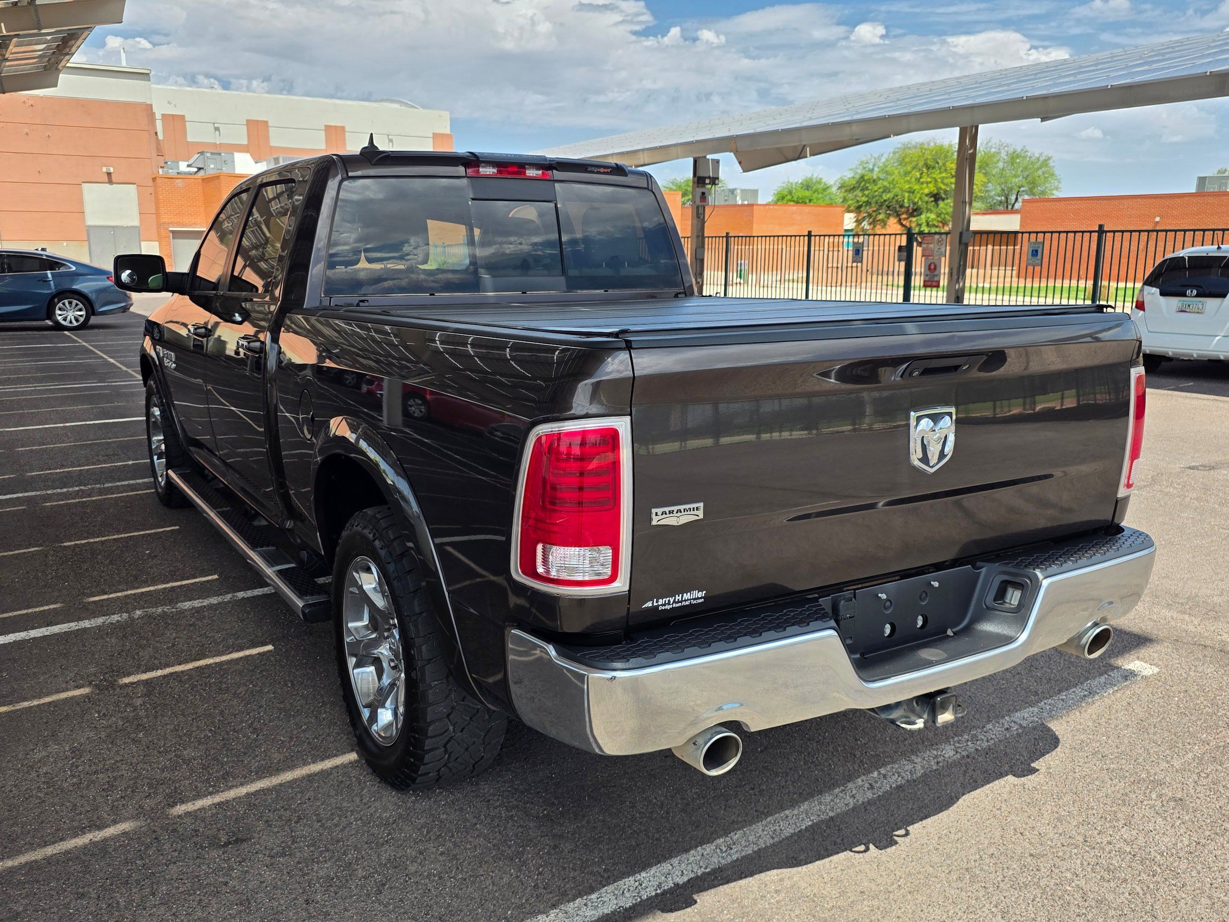 Used 2017 RAM 1500 Laramie w/ Convenience Group RWD image 3