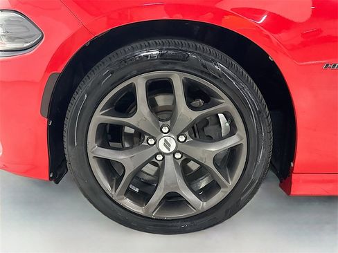 Used 2019 Dodge Charger R/T image 34
