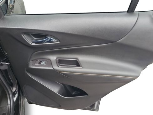 Used 2020 Chevrolet Equinox Premier image 23