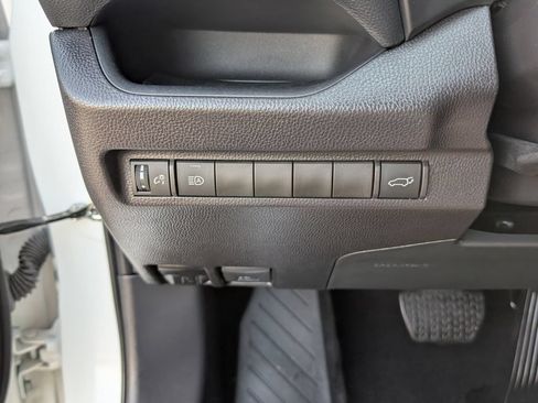 Used 2025 Toyota RAV4 XLE Premium FWD image 12
