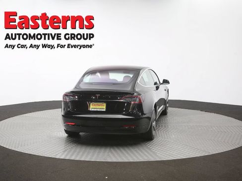 Used 2019 Tesla Model 3 Standard Range Plus RWD image 32