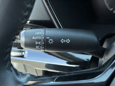 Used 2025 Honda CR-V EX-L image 31