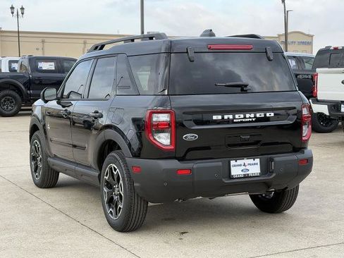 New 2025 Ford Bronco Sport Outer Banks w/ Outer Banks Tech Package+ AWD/4WD image 5