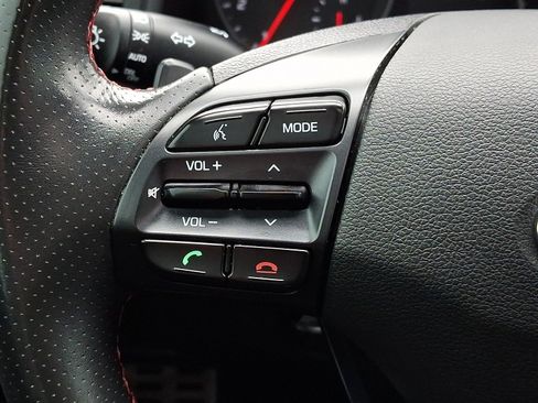 Used 2018 Hyundai Elantra Sport w/ Sport Premium Package 03 image 22