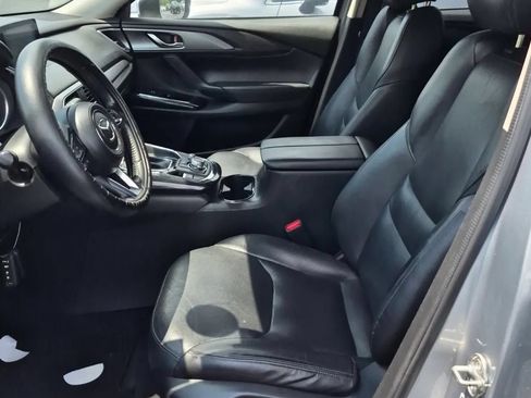 Used 2018 MAZDA CX-9 Touring FWD image 8