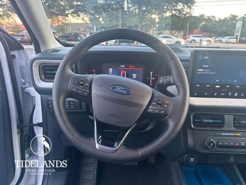 New 2026 Ford Maverick XLT w/ XLT Luxury Package FWD image 17