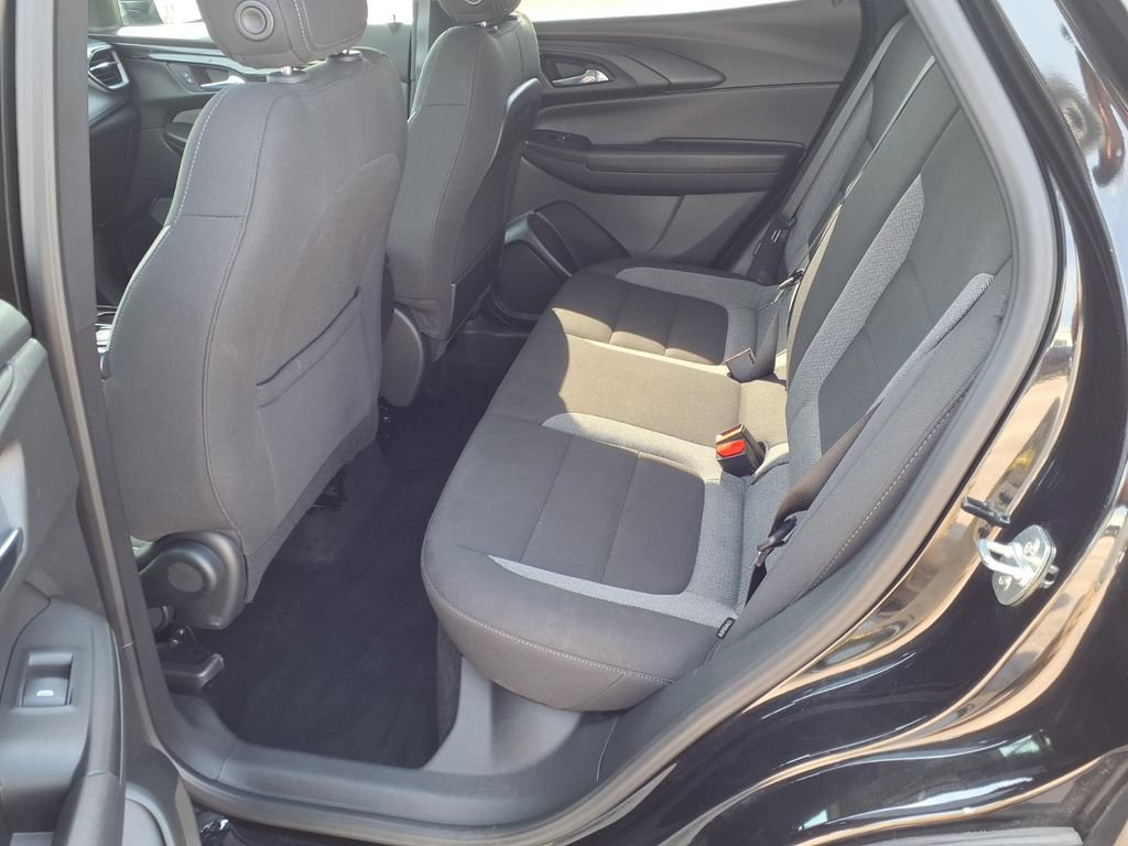 Used 2025 Chevrolet TrailBlazer LT FWD image 22