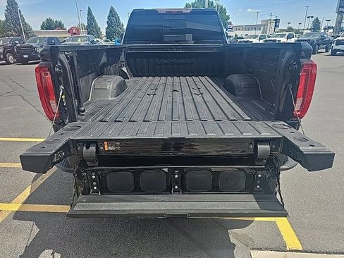 Used 2020 GMC Sierra 3500 Denali w/ Denali Ultimate Package image 33