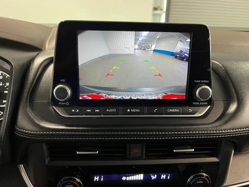 Used 2023 Nissan Rogue SV FWD image 28