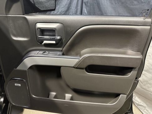 Used 2017 Chevrolet Silverado 1500 LTZ Z71 w/ LTZ Plus Package image 13