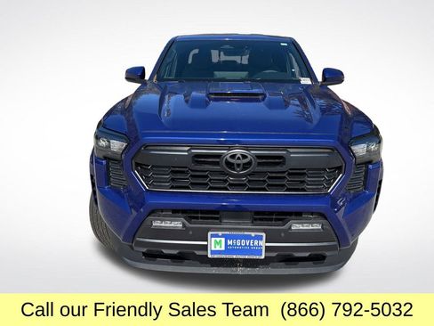 New 2025 Toyota Tacoma TRD Sport w/ TRD Sport Upgrade Package image 9