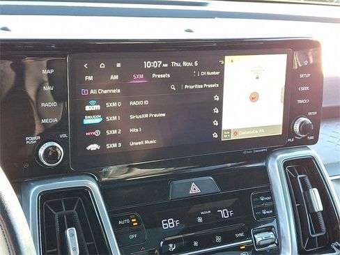 Used 2023 Kia Sorento SX Prestige image 19