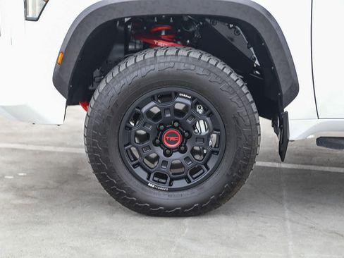 Used 2026 Toyota Tundra TRD Pro w/ Tow Tech Package AWD/4WD image 10
