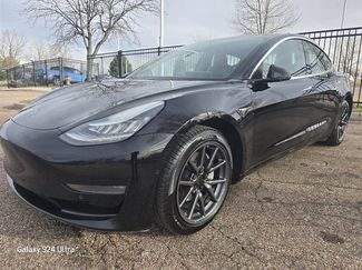 Used 2019 Tesla Model 3 Long Range video 3