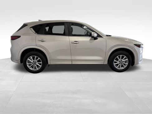 Certified 2025 MAZDA CX-5 AWD 2.5 S w/ Preferred Package image 4
