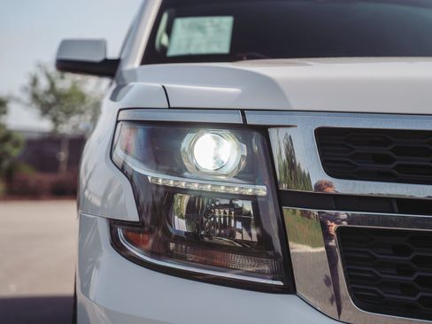 Used 2020 Chevrolet Tahoe LT RWD image 10