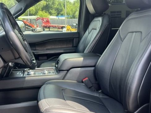 Used 2018 Ford Expedition Max Limited w/ Equipment Group 302A image 15