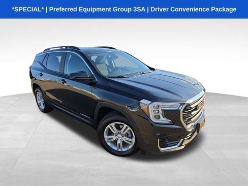 Used 2023 GMC Terrain SLE w/ Driver Convenience Package AWD/4WD image 1