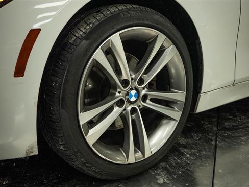 Used 2016 BMW 328i Sedan RWD image 3