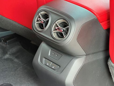 Used 2025 Chevrolet Blazer EV SS image 11