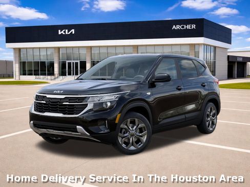 New 2026 Kia Seltos LX FWD image 1