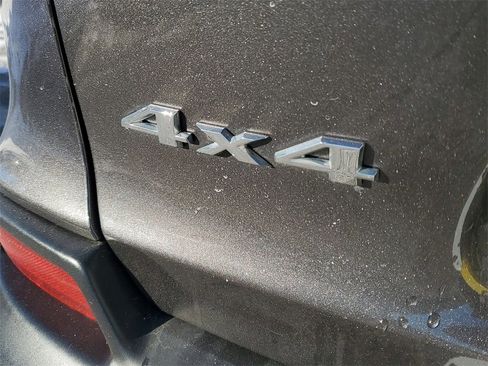 Used 2021 Jeep Cherokee Limited w/ Elite Package image 4