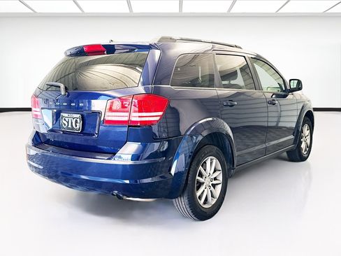 Used 2018 Dodge Journey SE w/ Connectivity Group image 4