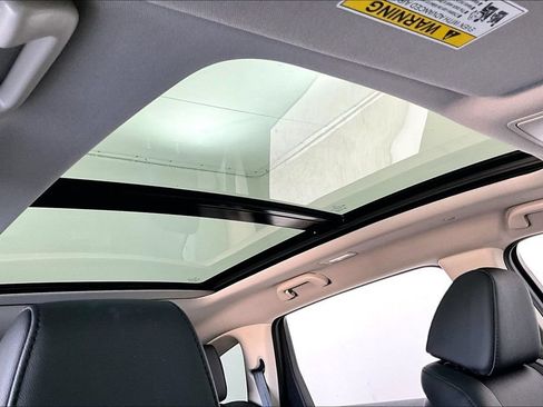 Certified 2025 Acura MDX FWD image 21