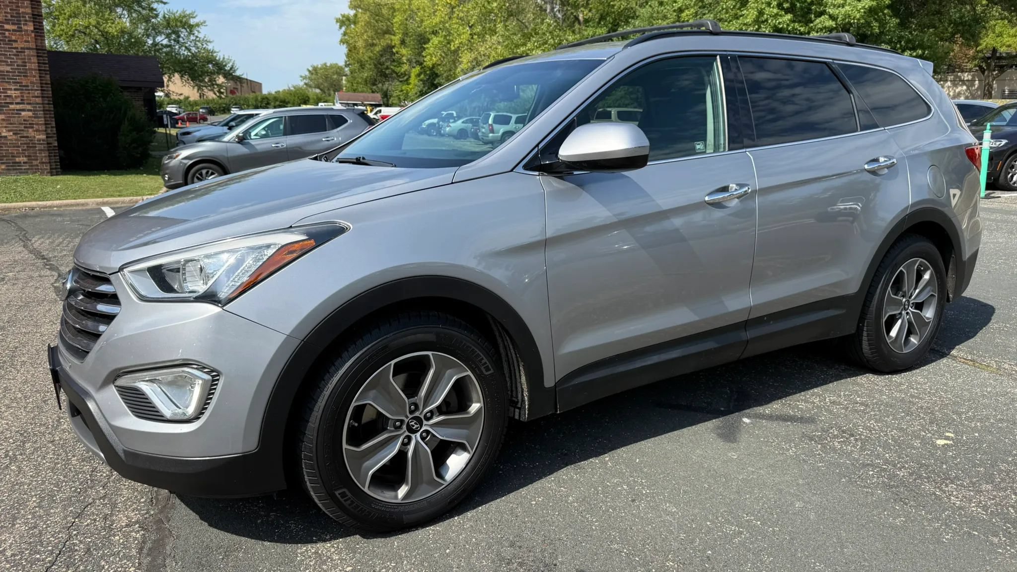 Used 2013 Hyundai Santa Fe GLS w/ Popular Equipment Pkg AWD/4WD image 5