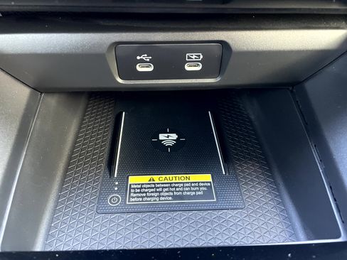 Used 2024 Honda Accord Touring image 21