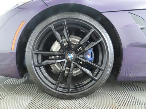 Used 2025 BMW Z4 M40i w/ Premium Package image 34