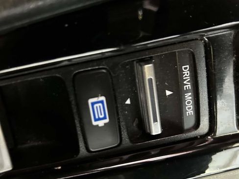 Used 2024 Honda Accord Sport image 20