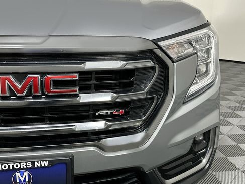 Used 2023 GMC Terrain AT4 image 6