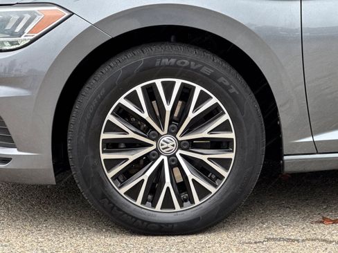 Used 2020 Volkswagen Jetta SE image 12