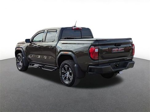 Used 2025 GMC Canyon AT4 image 4