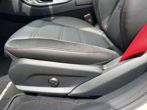 Used 2023 Mercedes-Benz E 53 AMG 4MATIC Sedan image 17