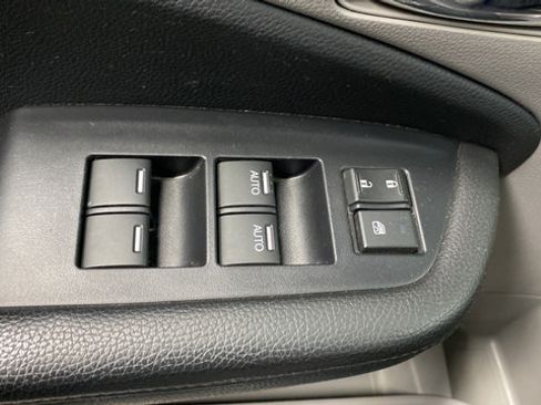 Used 2019 Honda Pilot EX image 22