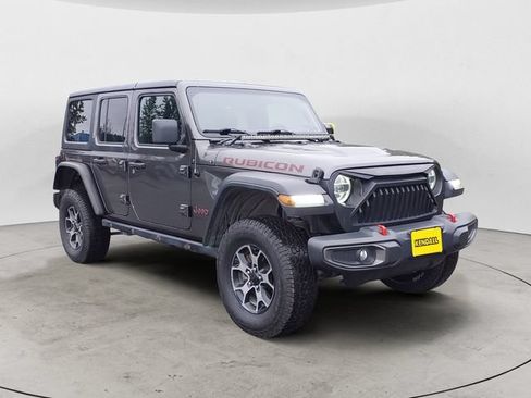 Used 2019 Jeep Wrangler Unlimited Rubicon w/ Cold Weather Group AWD/4WD image 3