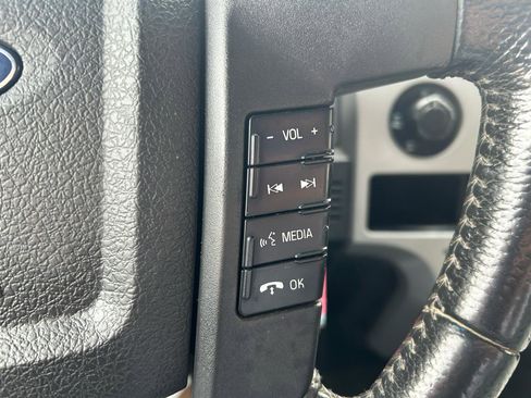 Used 2012 Ford F150 XLT w/ XLT Convenience Pkg AWD/4WD image 18
