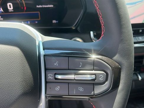 New 2025 Chevrolet Colorado Z71 w/ Technology Package image 21