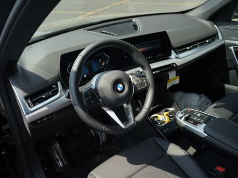 New 2026 BMW X1 xDrive28i w/ Convenience Package AWD/4WD image 9