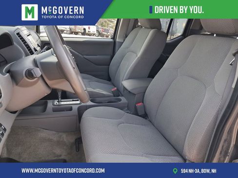 Used 2017 Nissan Frontier SV w/ SV Value Truck Package image 10