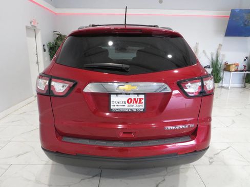 Used 2014 Chevrolet Traverse LT FWD image 5