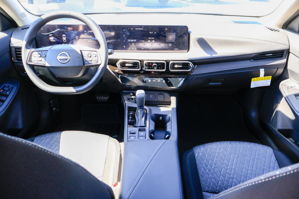 New 2027 Nissan Sentra SV w/ Floor Mat Package FWD image 6