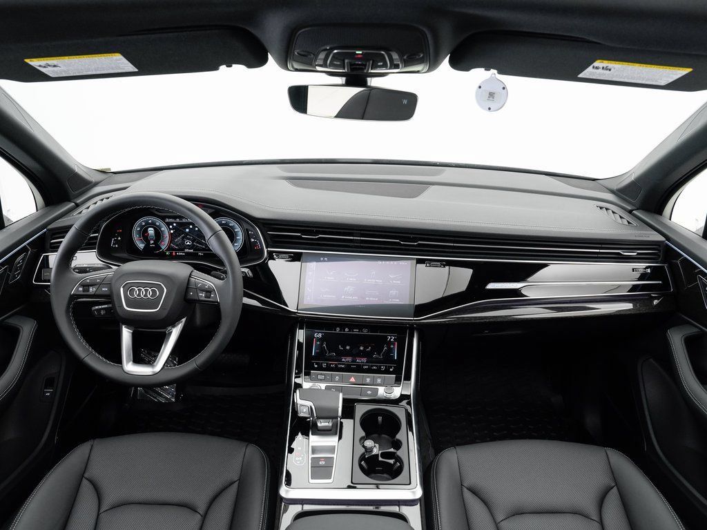 Certified 2025 Audi Q7 3.0T Premium Plus w/ Premium Plus Package AWD/4WD image 19