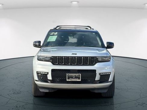 Used 2024 Jeep Grand Cherokee L Summit AWD/4WD image 45
